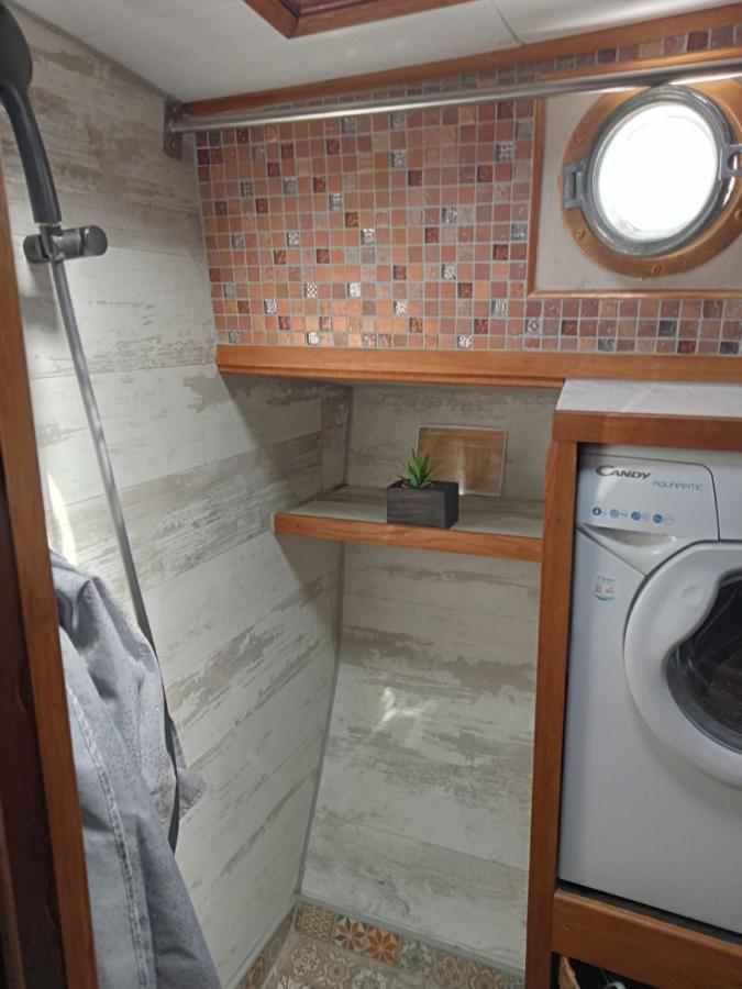 Hotel Bateau De Pirates à Gruissan Extérieur photo